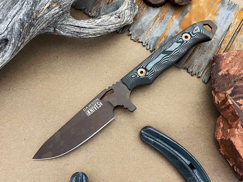 https://www.dawsonknives.com/cdn/shop/files/outcastscorchgray.jpg?v=1700512445&width=1024